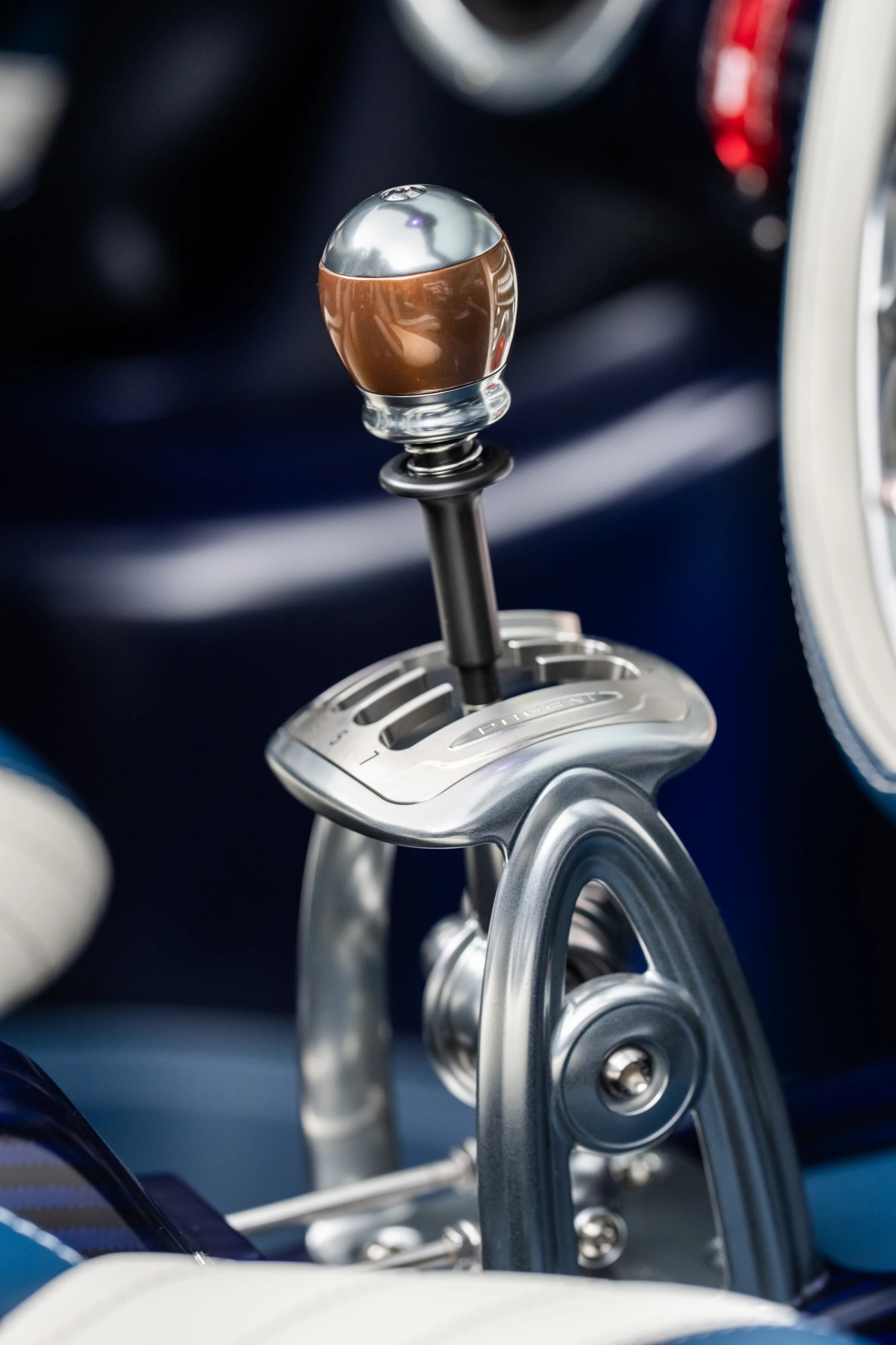 Pagani Debuts the Huayra 70 Derecho at Goodwood
