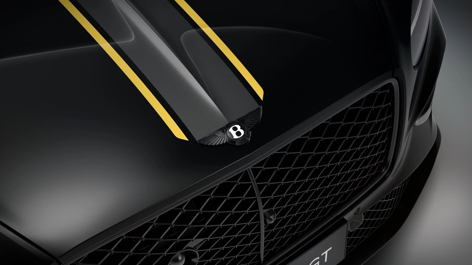 A Bentley with an Ombré by Mulliner exterior finish, showing a seamless color transition.