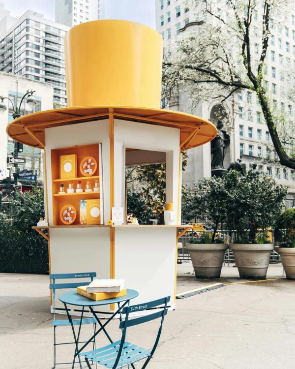 Acqua di Parma Searches for the Scent of a Simple Moment