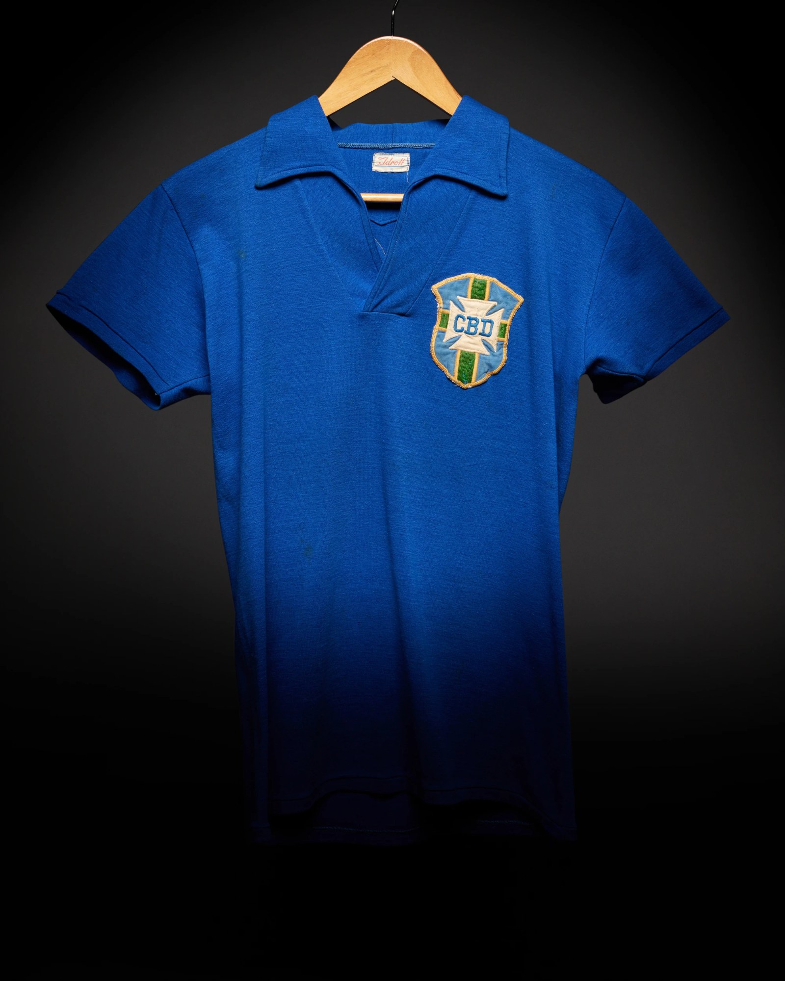 [View Lot]( ## What is Game-Worn Sports Memorabilia