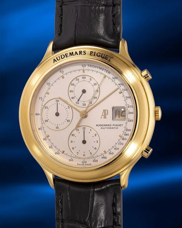Full view of a vintage Audemars Piguet Huitième timepiece