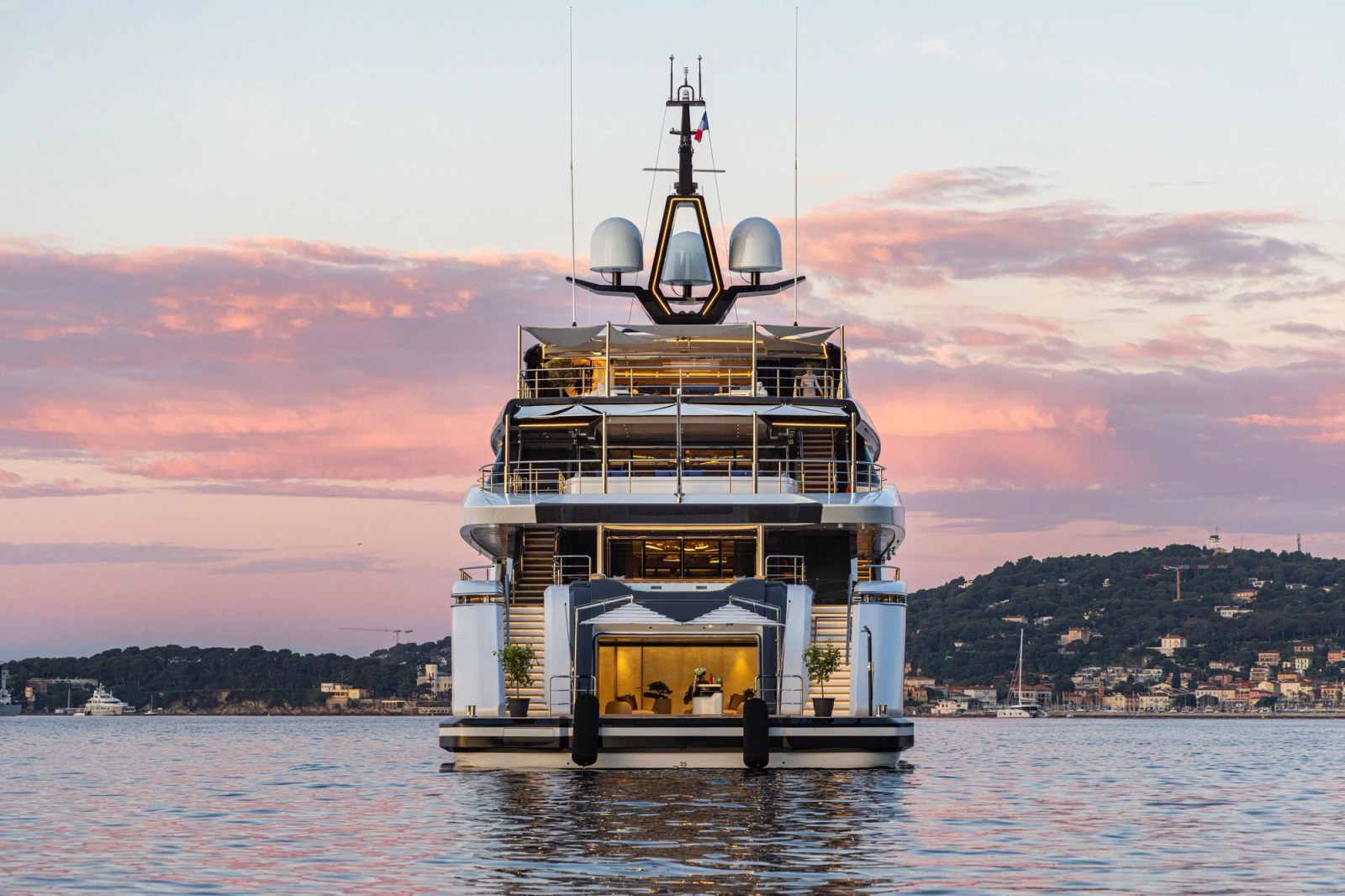 A Price on Presence: The 78m Superyacht MALIA Lists for €110 Million