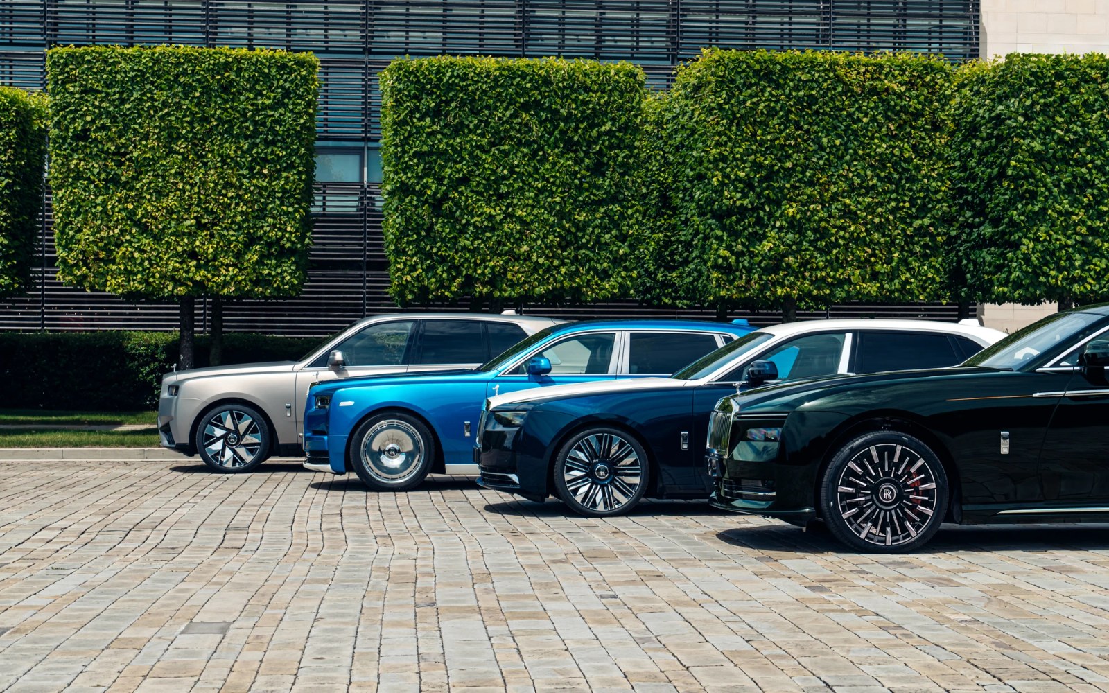 The Coordinates and the Quarter-Million Stitches of Rolls-Royce
