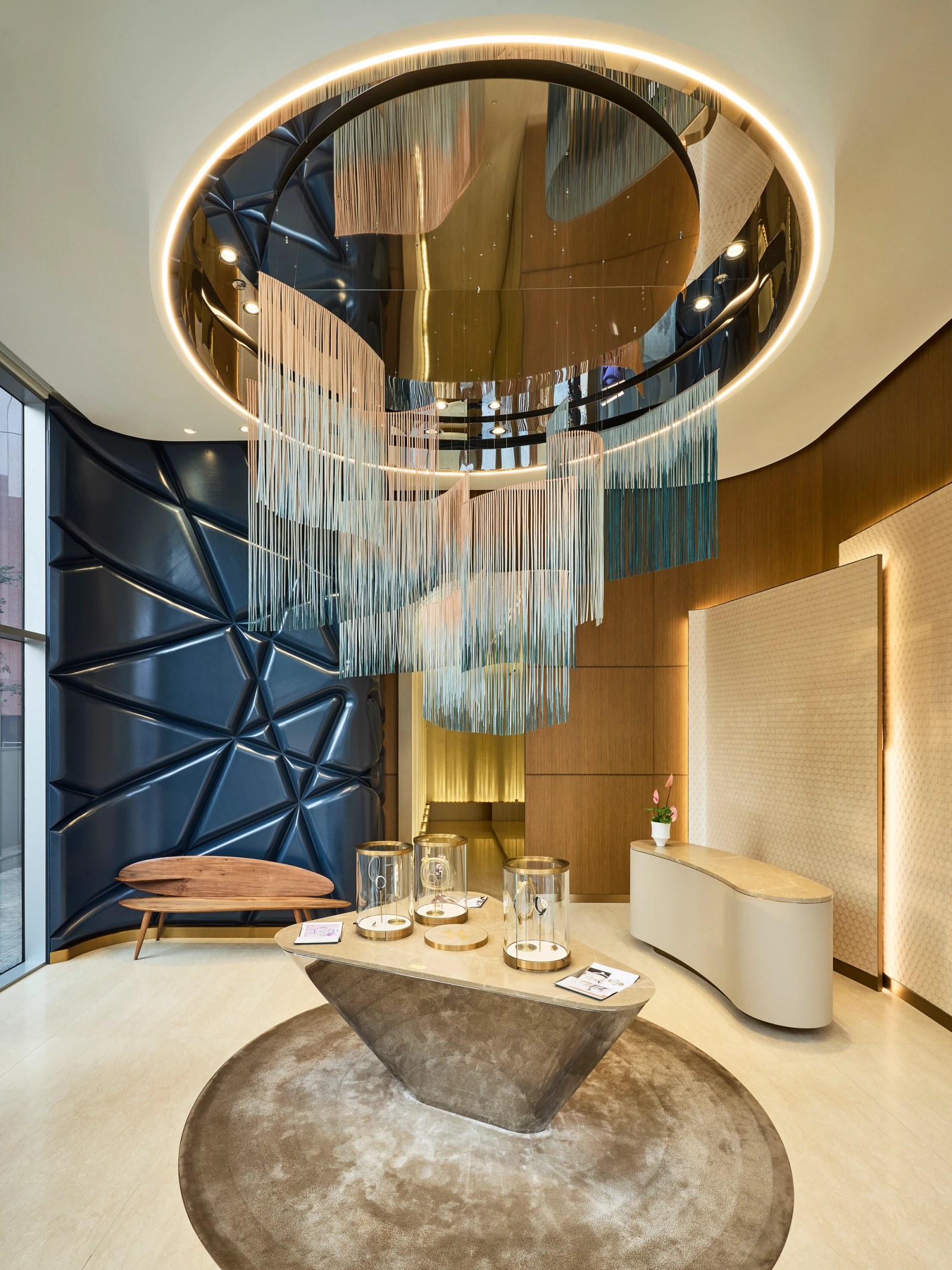 Vacheron Constantin Gives Form to Flow
