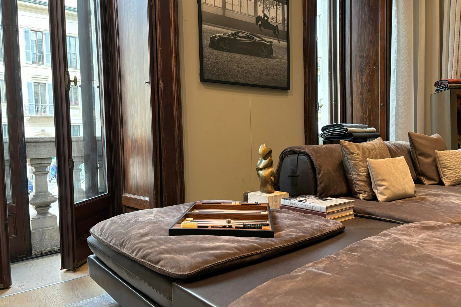 The new TYPE_21 modular sofa from Bugatti Home, designed for flexibility and personalization.