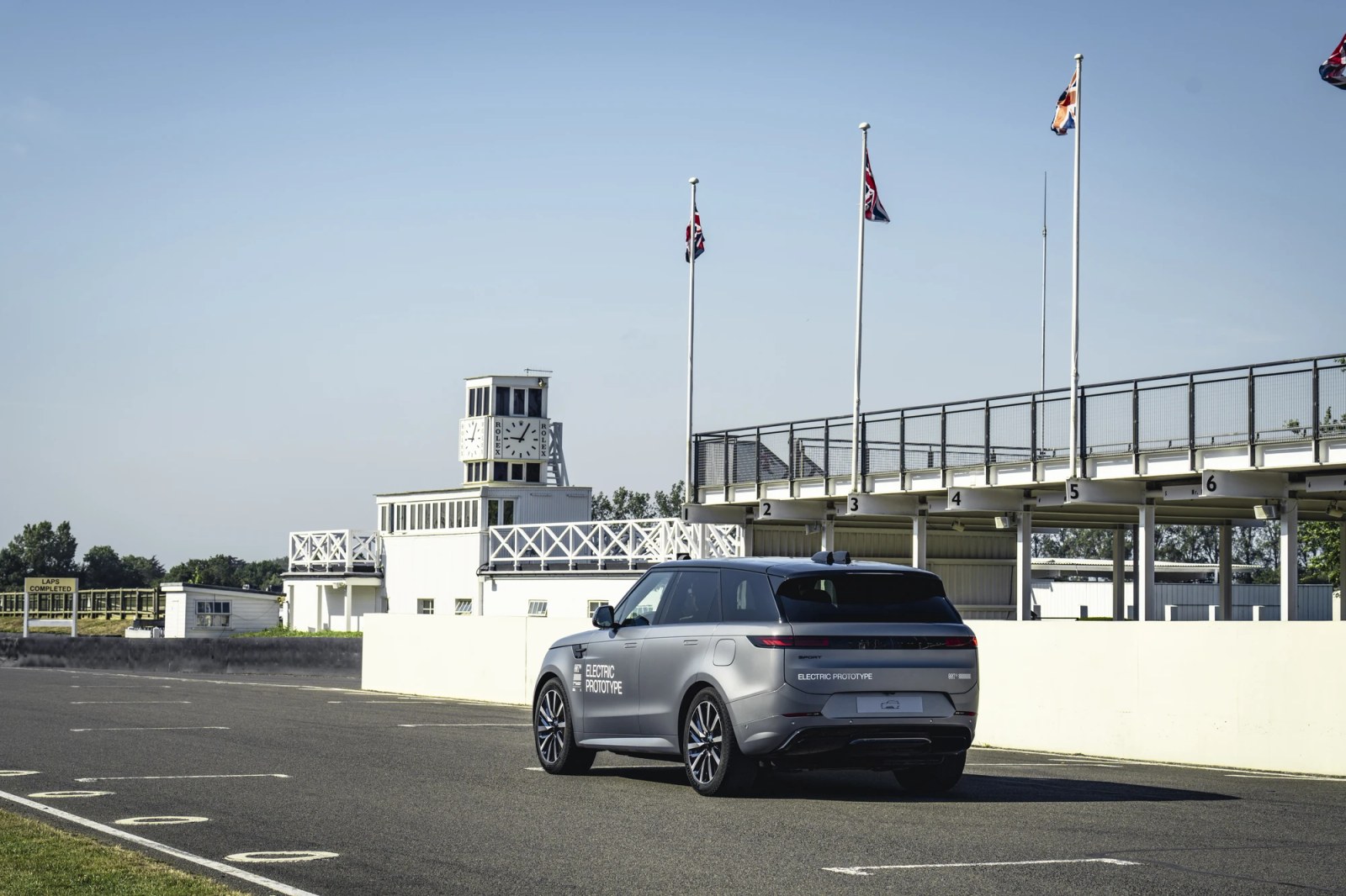 A high-resolution shot of the Range Rover Sport Electric's exterior design.