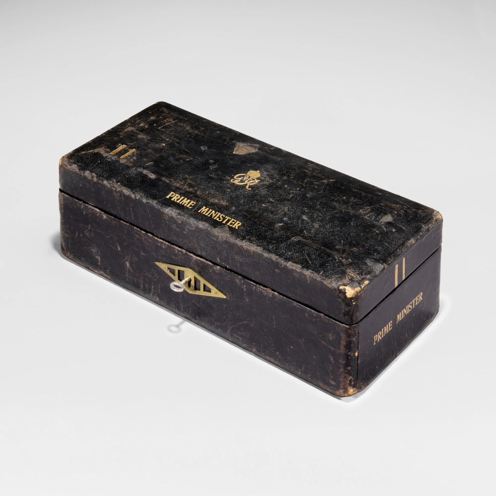 SIR WINSTON CHURCHILL, KG, OM, CH (1874-1965) A GEORGE VI GILT EMBOSSED BLACK LEATHER PRIME MINISTERIAL DESPATCH BOX s=