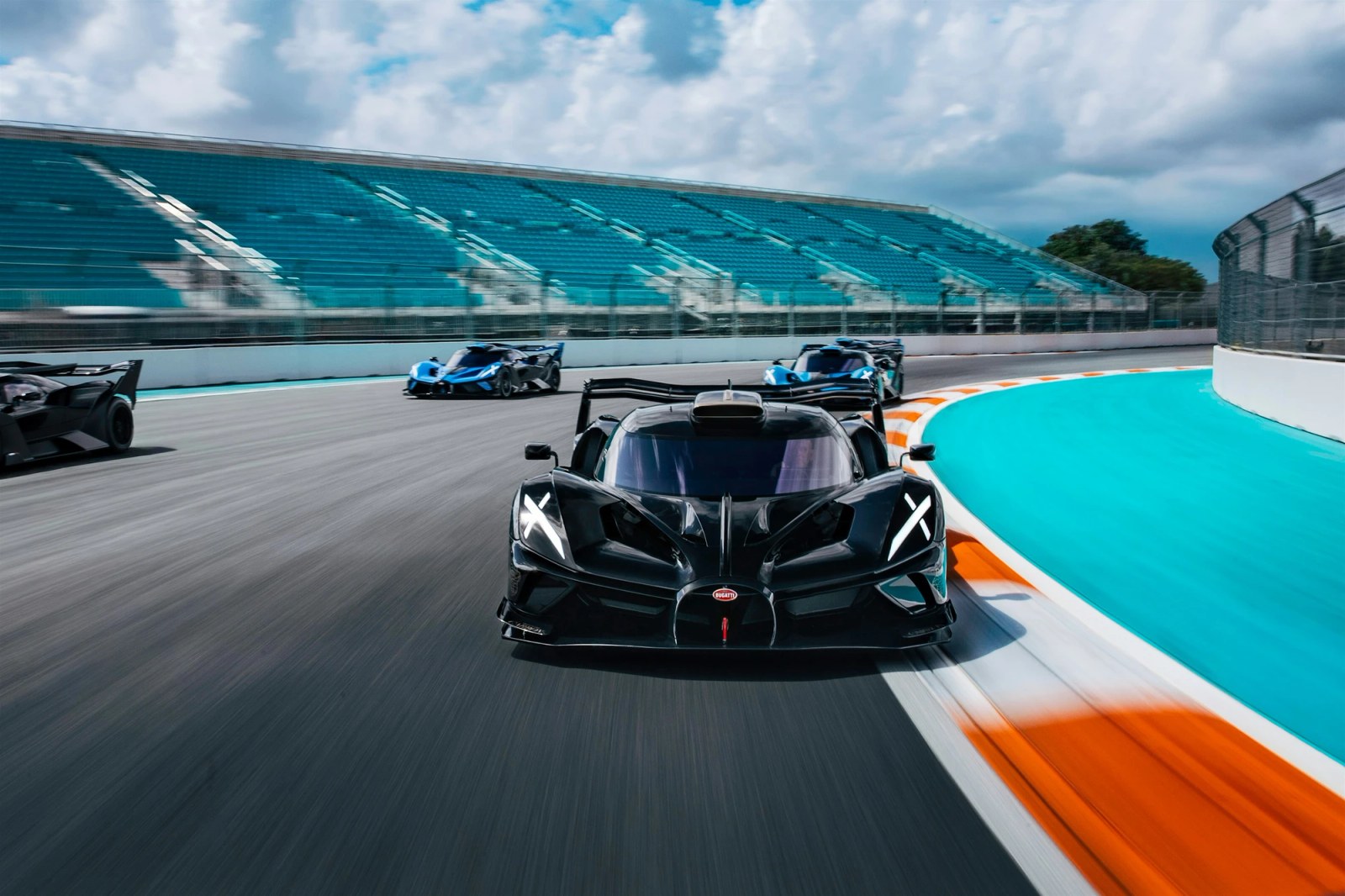 An unforgettable experience driving the Bugatti Bolide in Miami