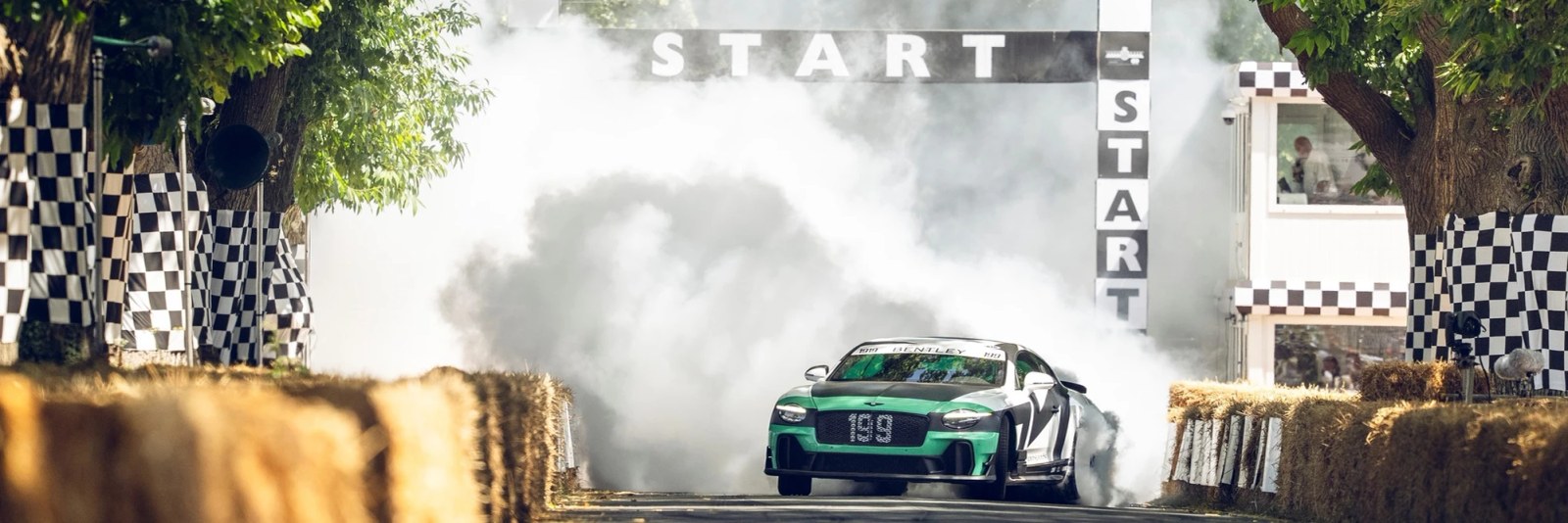One Moment at Goodwood, Two Masters at Work