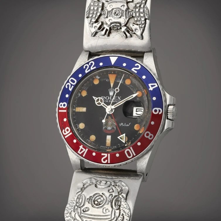 Rolex GMT Master Pepsi watch | rl=http%3A%2F%2Fsothebys-brightspot.s3.amazonaws.com%2Fdotcom%2Fe8%2Fb7%2F38d011d74b1dbacb11c74b6f5767%2Frarestgmt5.jpg