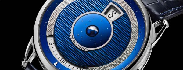 A Deeper Blue for the De Bethune Jump Hour