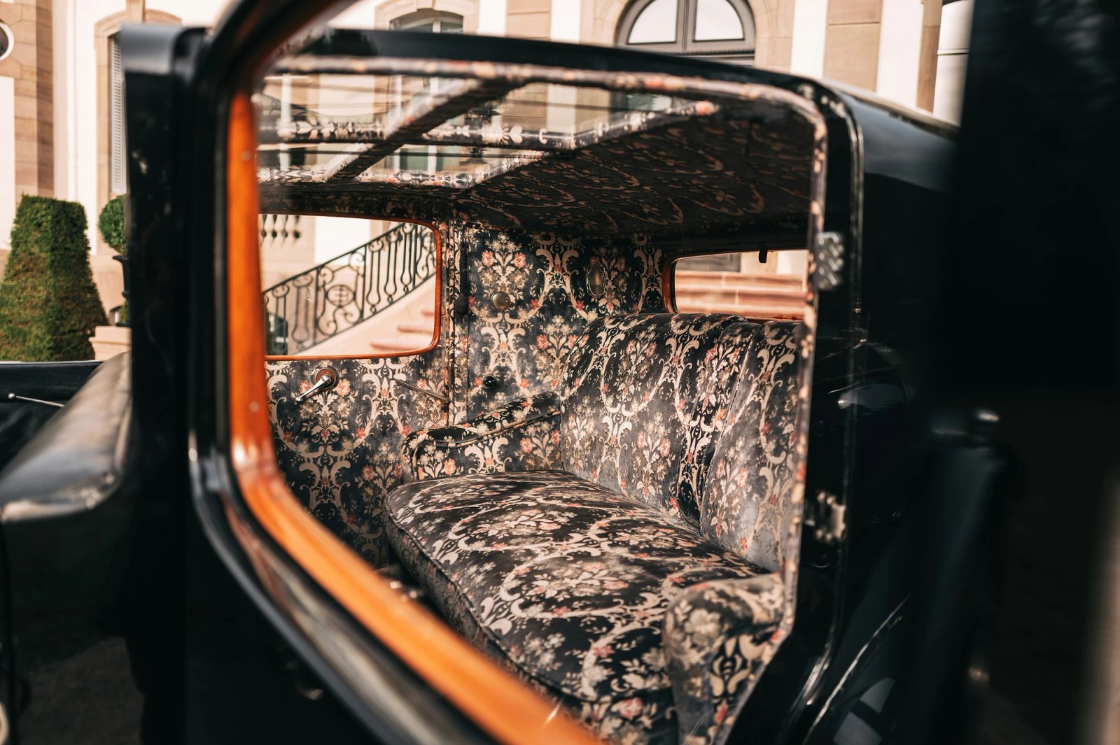 Bugatti Royale interior glazed roof